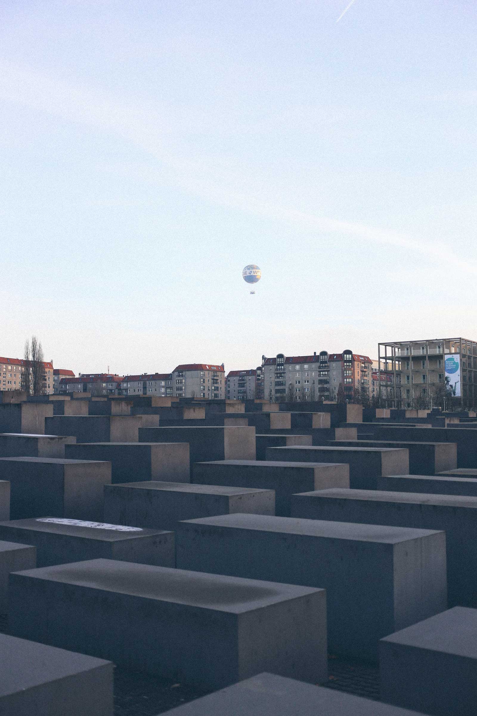 ruthvansoom-berlin-holocaustmonument-17